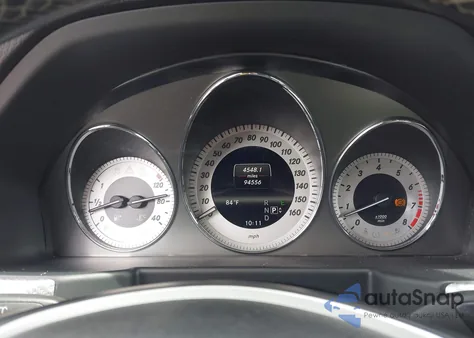 2013 Mercedes-Benz Glk 350 z USA, uszkodzony, nr VIN WDCGG5HB7DG106885